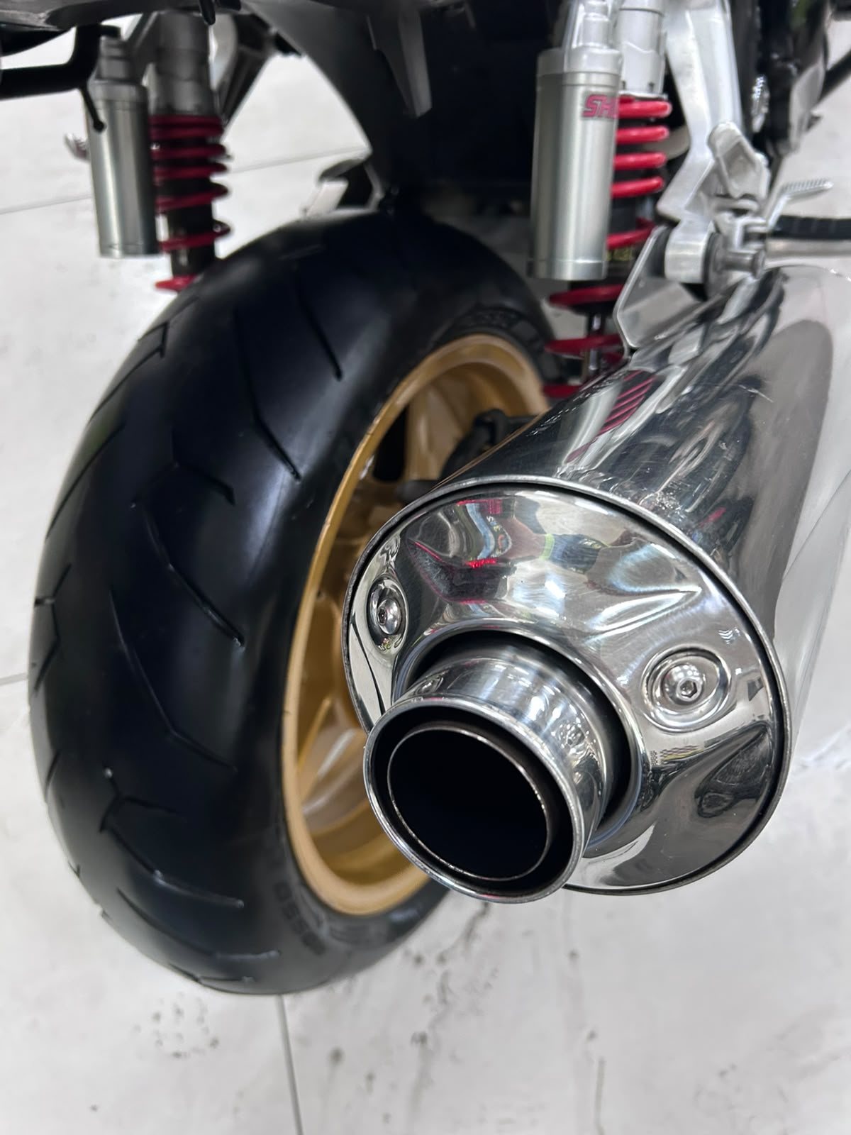 HONDA CB 1300 F SUPER FOUR