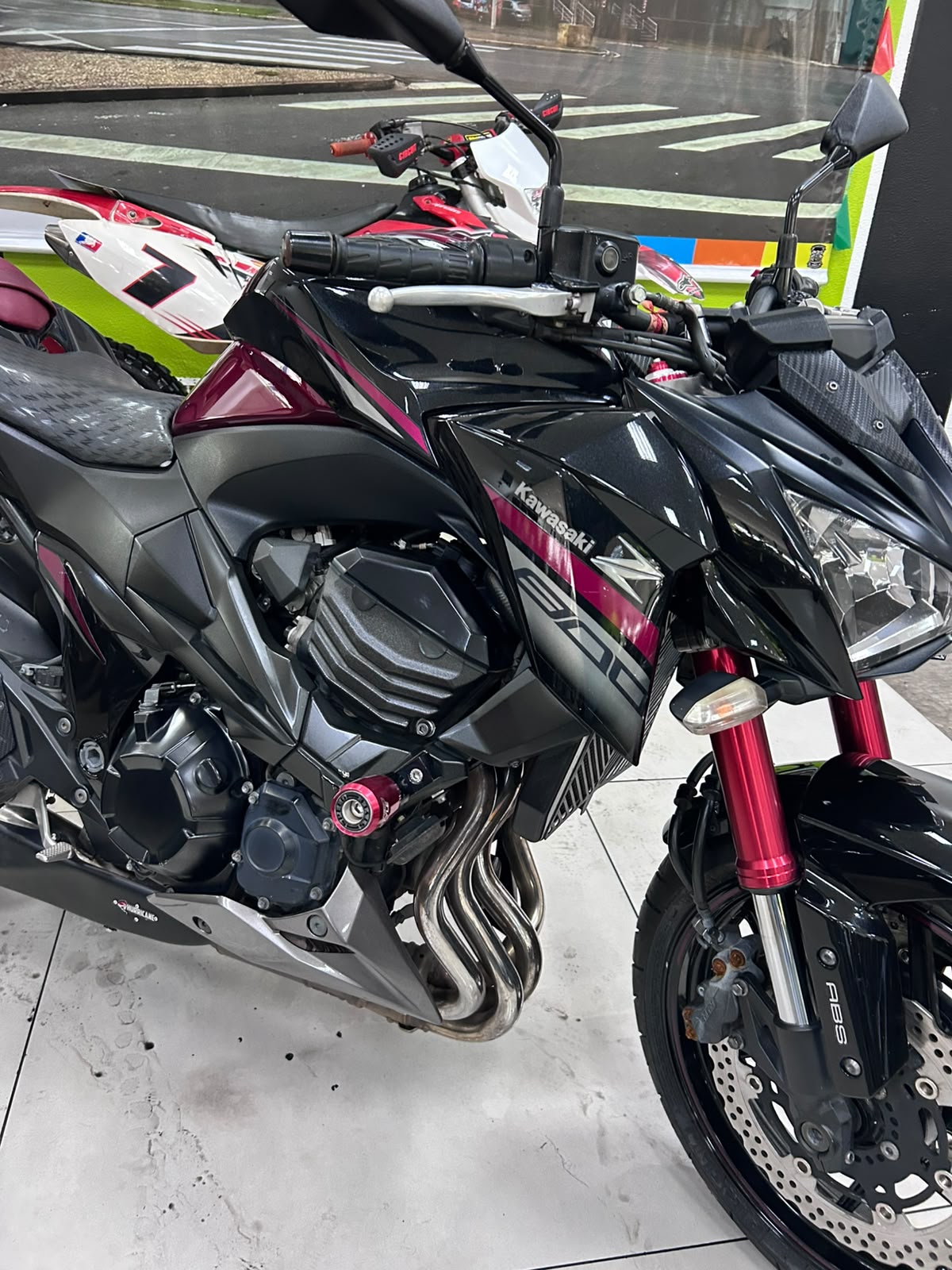 KAWASAKI Z800