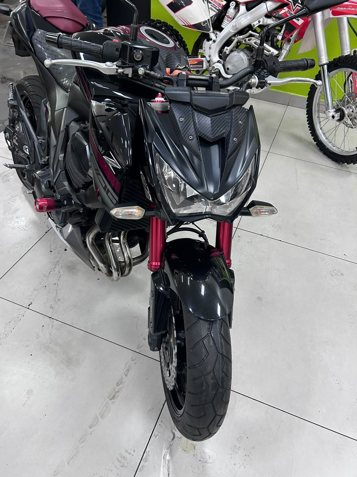 KAWASAKI Z800