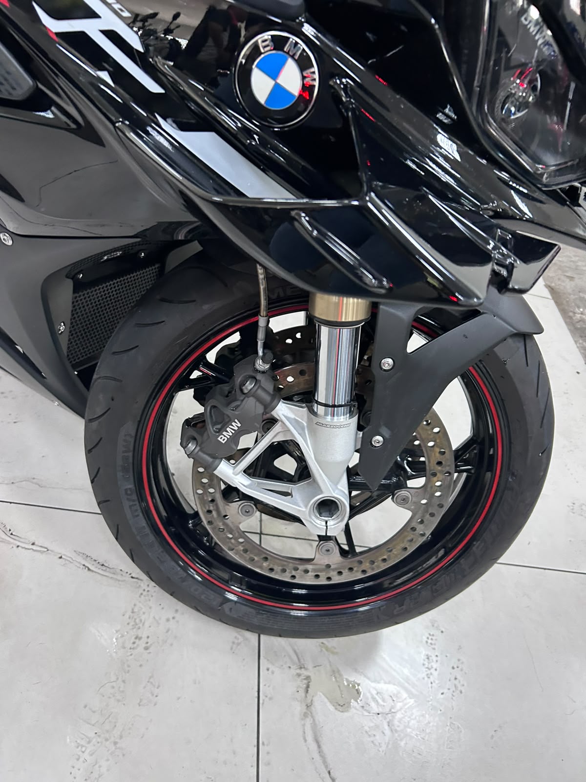 BMW S 1000 RR