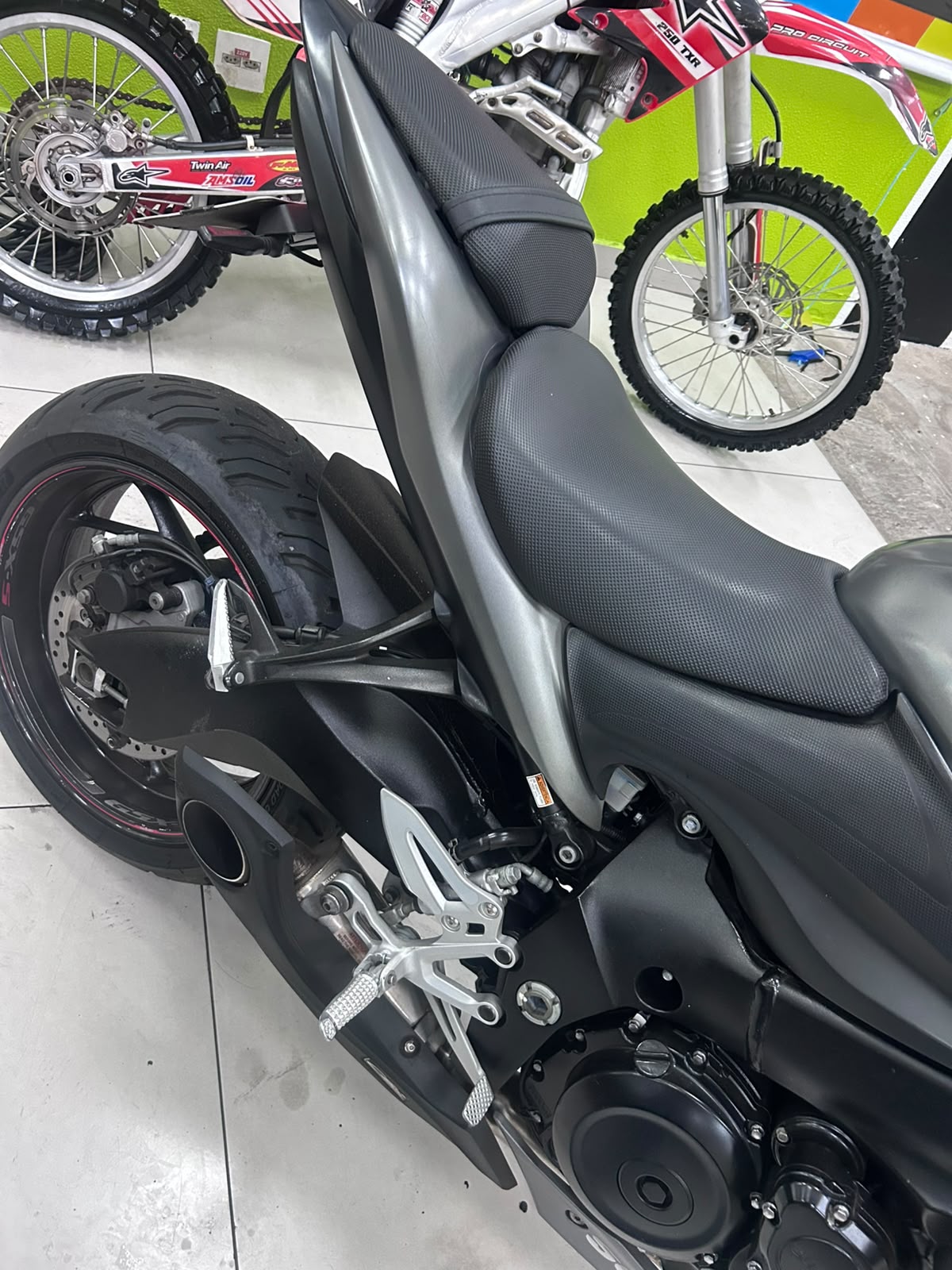 SUZUKI GSX S1000 ABS