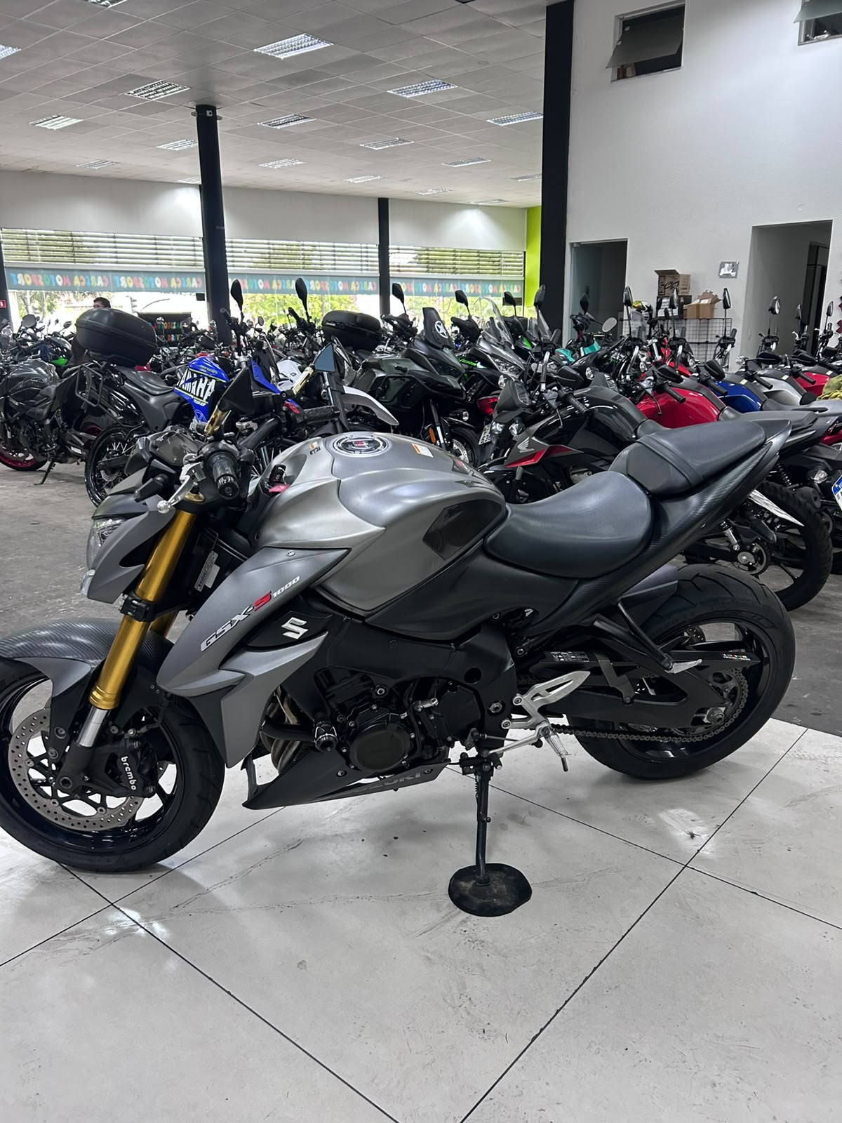 SUZUKI GSX S1000 ABS