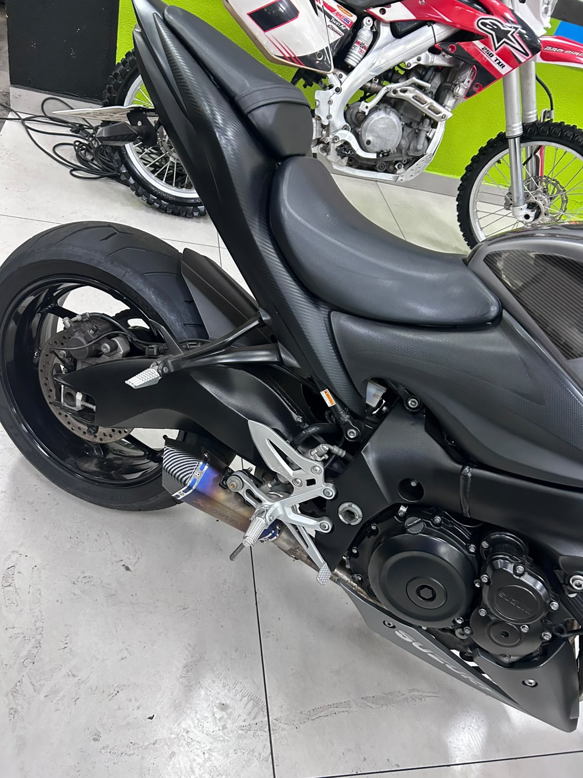 SUZUKI GSX S1000 ABS
