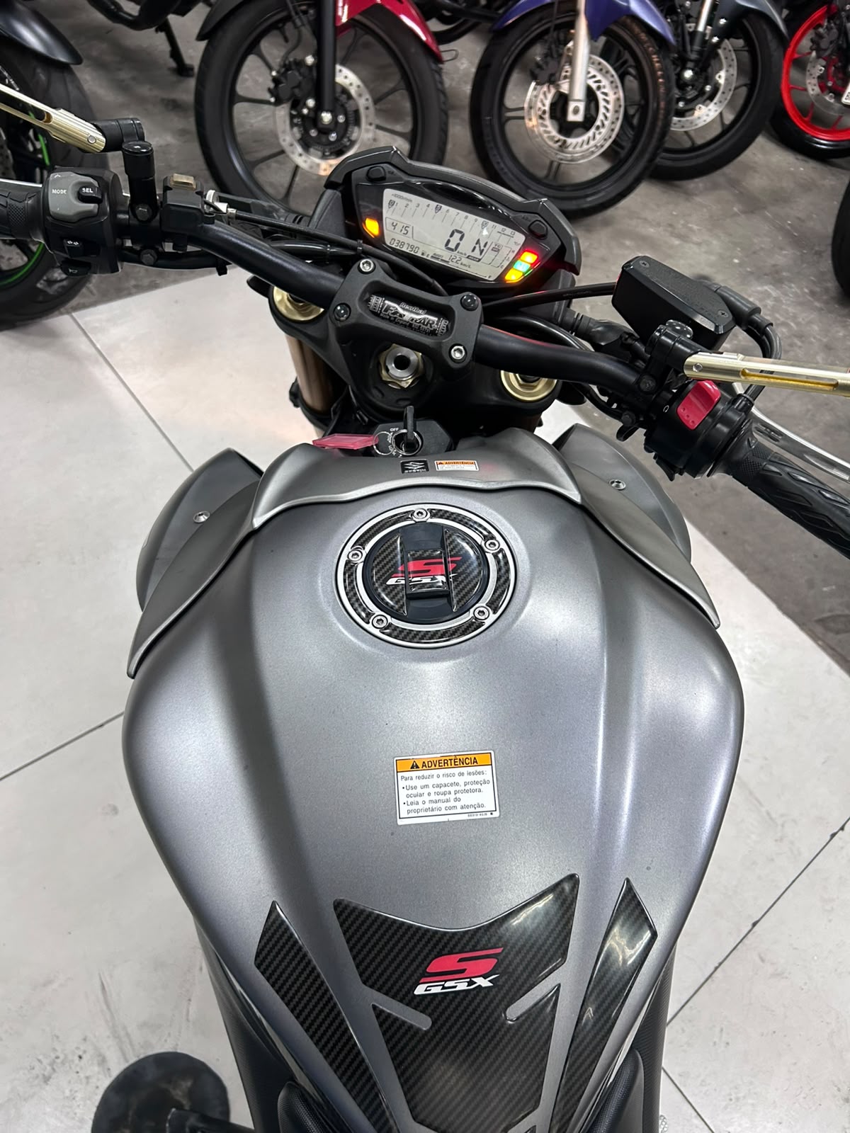 SUZUKI GSX S1000 ABS