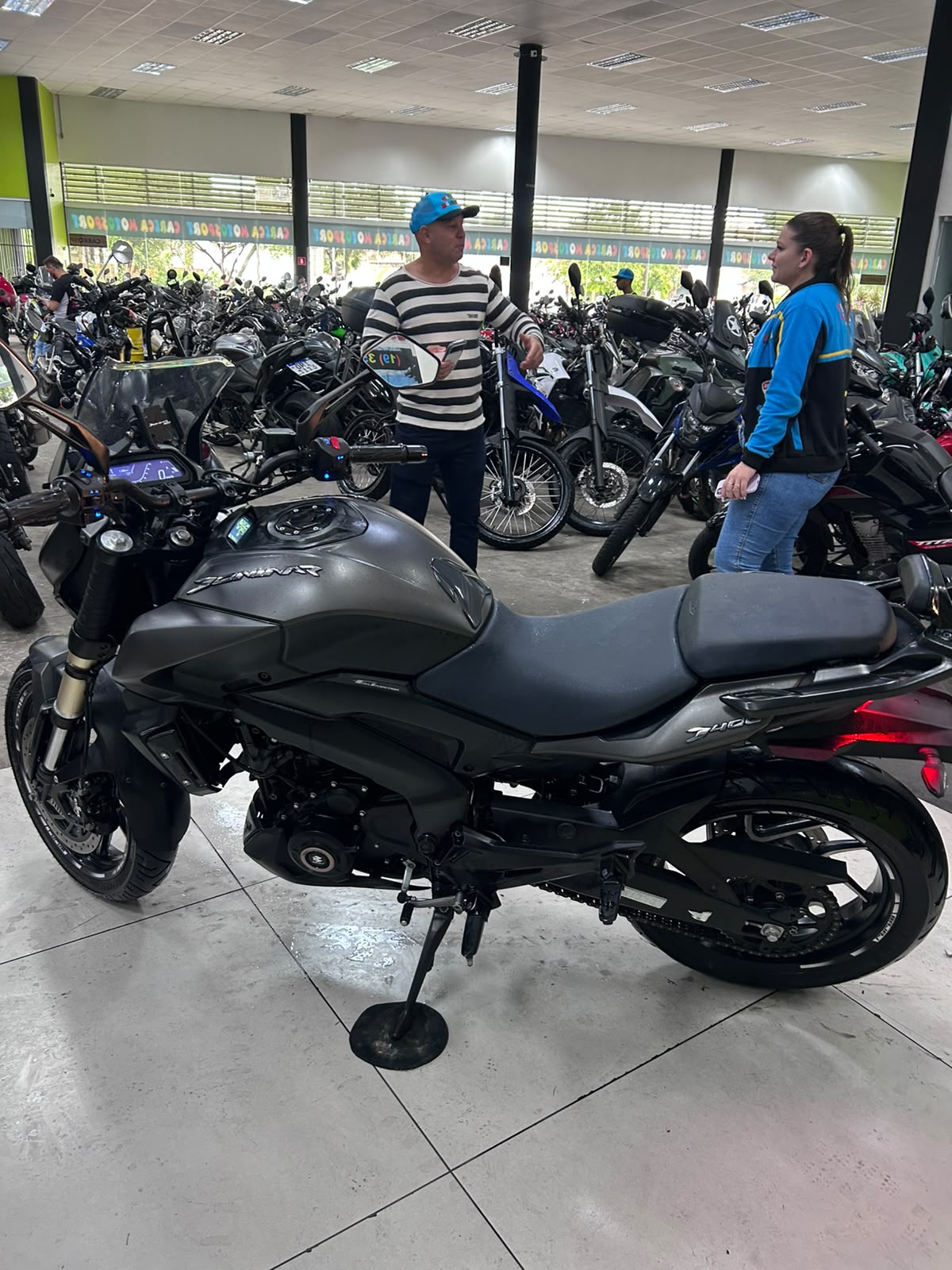 BAJAJ DOMINAR 400