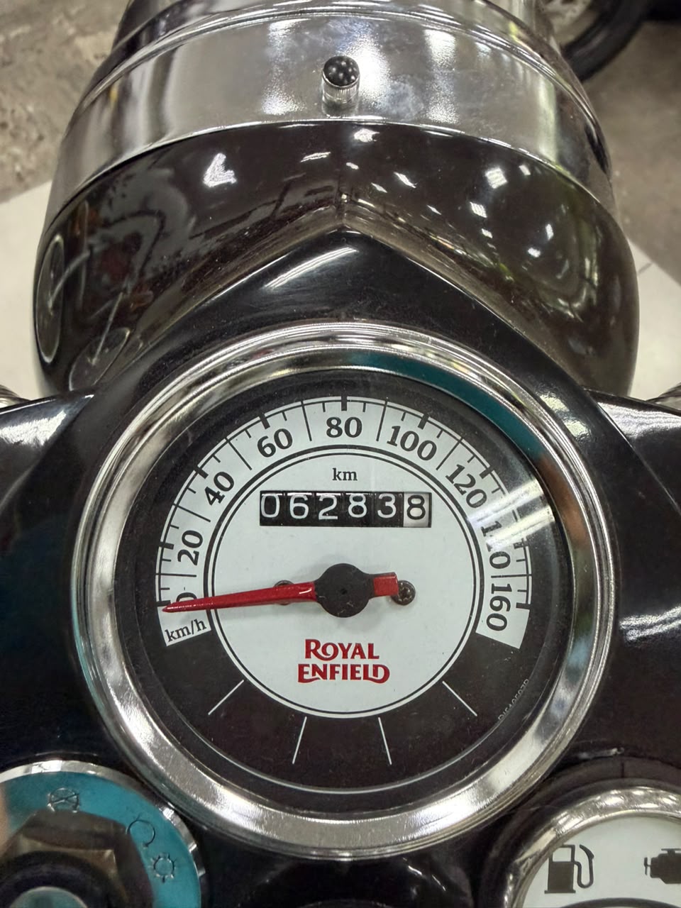 ROYAL ENFIELD CLASSIC 350