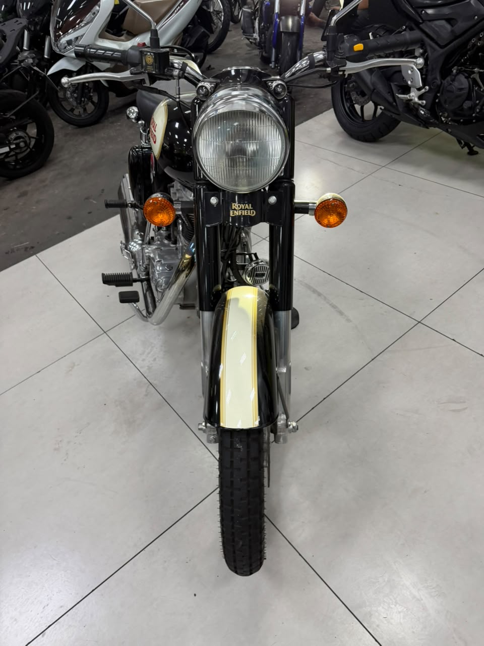 ROYAL ENFIELD CLASSIC 350