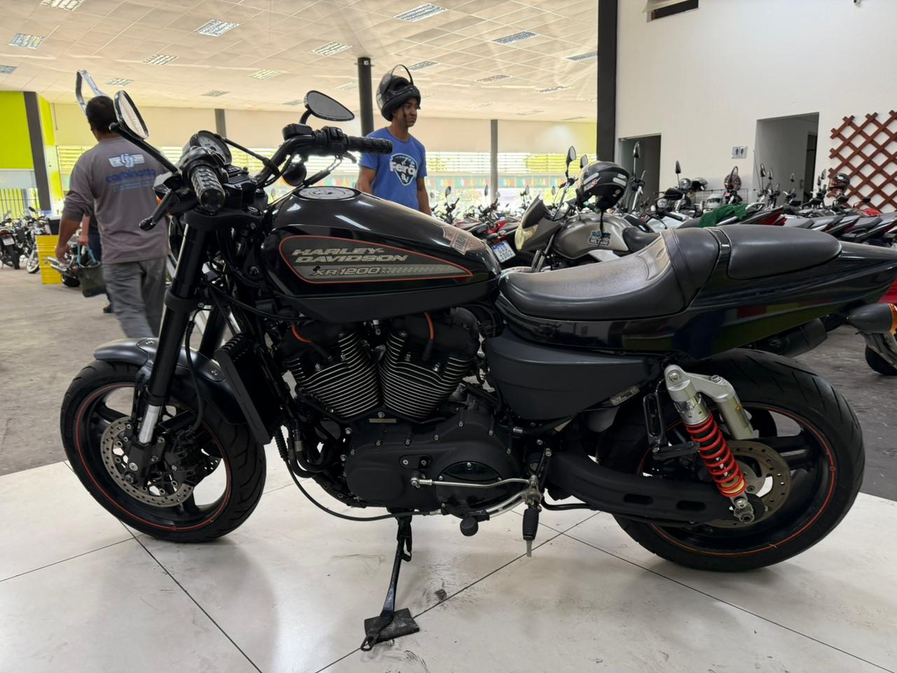 HARLEY-DAVIDSON SPORTSTER XR 1200x