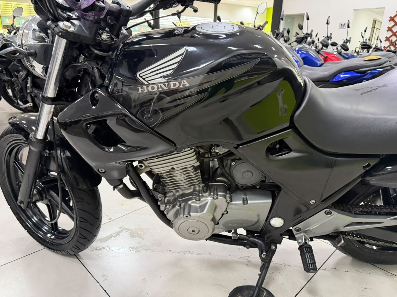 HONDA CB 500