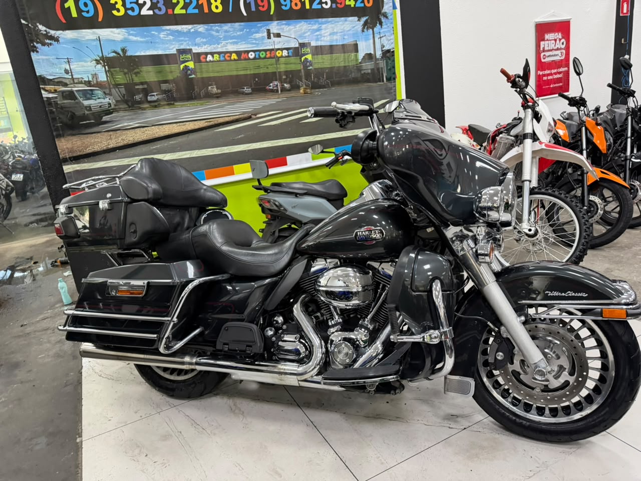 HARLEY-DAVIDSON ELECTRA GLIDE CLASSIC