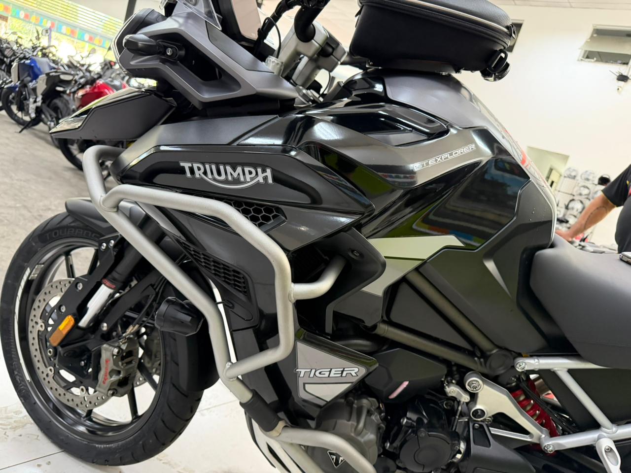 TRIUMPH TIGER 1200 GT EXPLORER