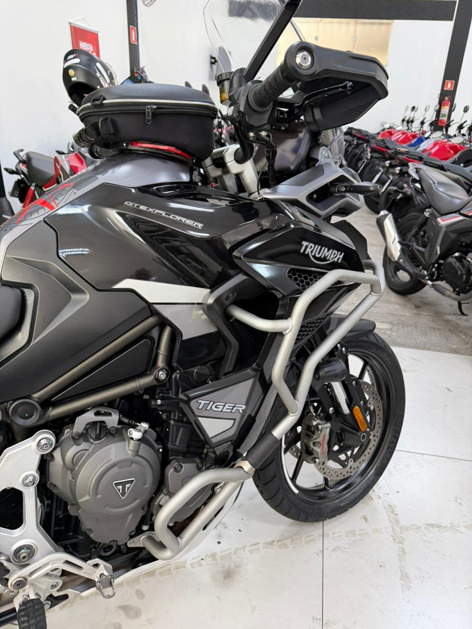 TRIUMPH TIGER 1200 GT EXPLORER