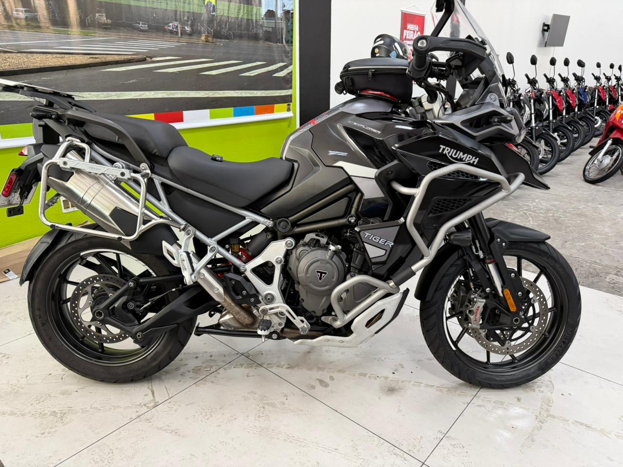 TRIUMPH TIGER 1200 GT EXPLORER