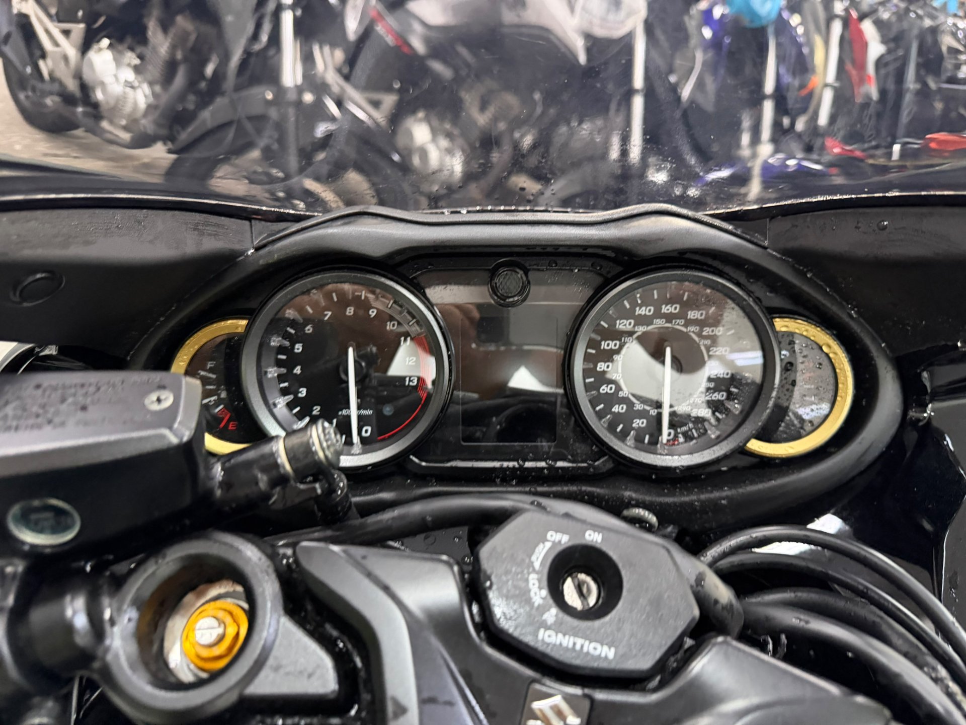 SUZUKI GSX 1300 R HAYABUSA