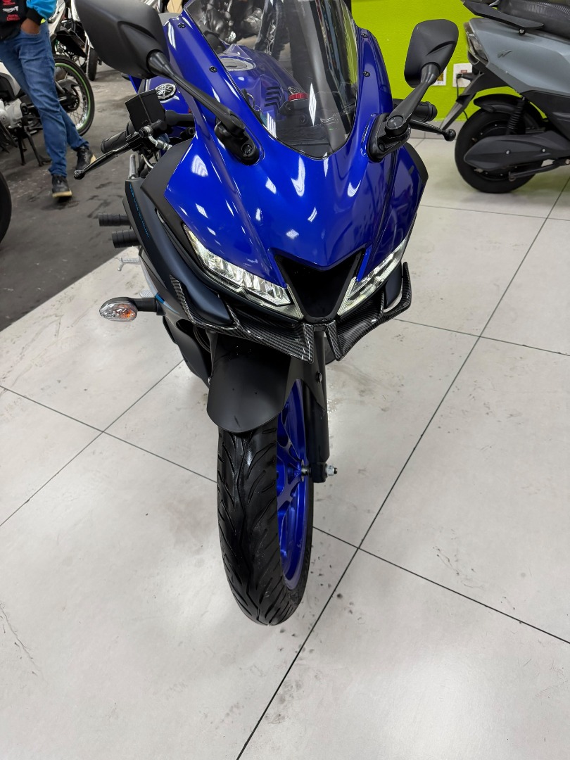 YAMAHA YZF R15