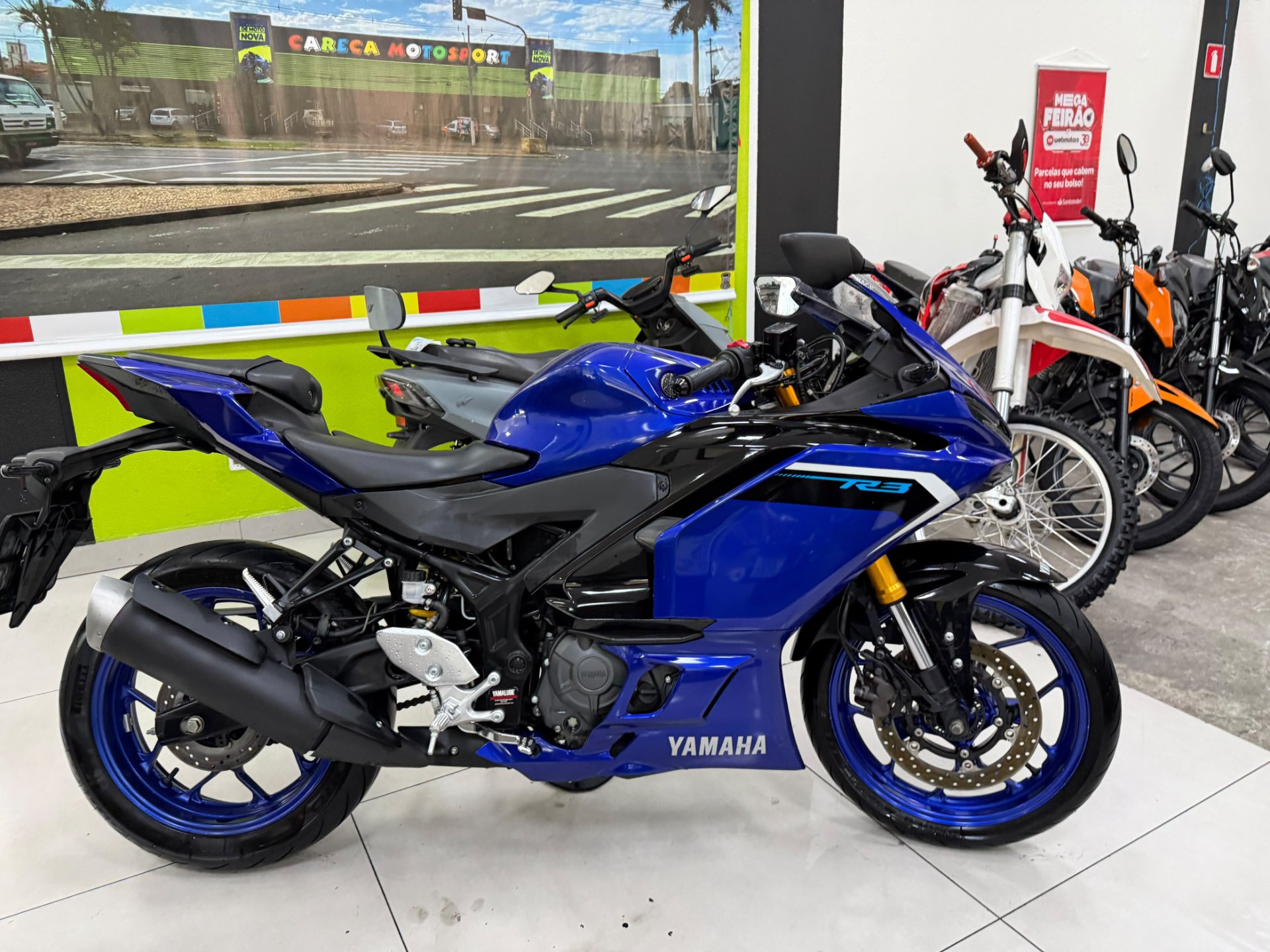 YAMAHA YZF R3 ABS CONNECTED