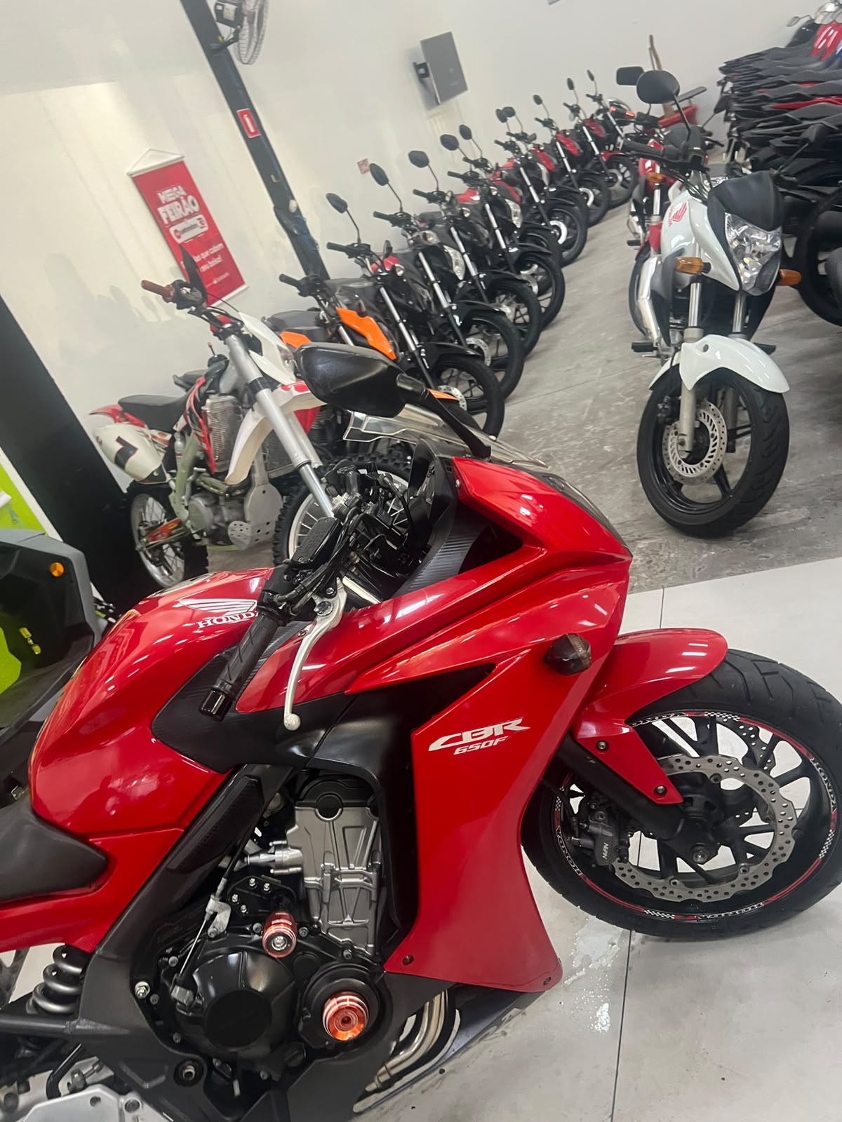 HONDA CBR 650F