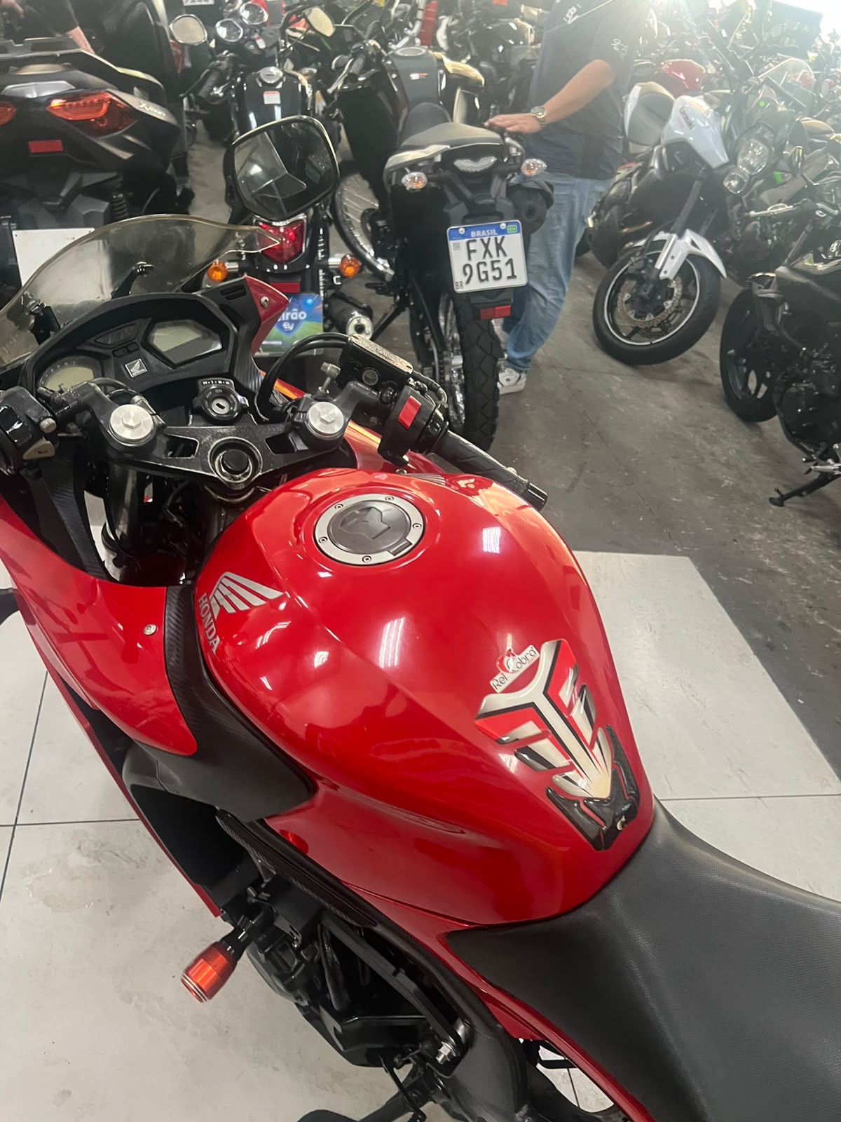 HONDA CBR 650F