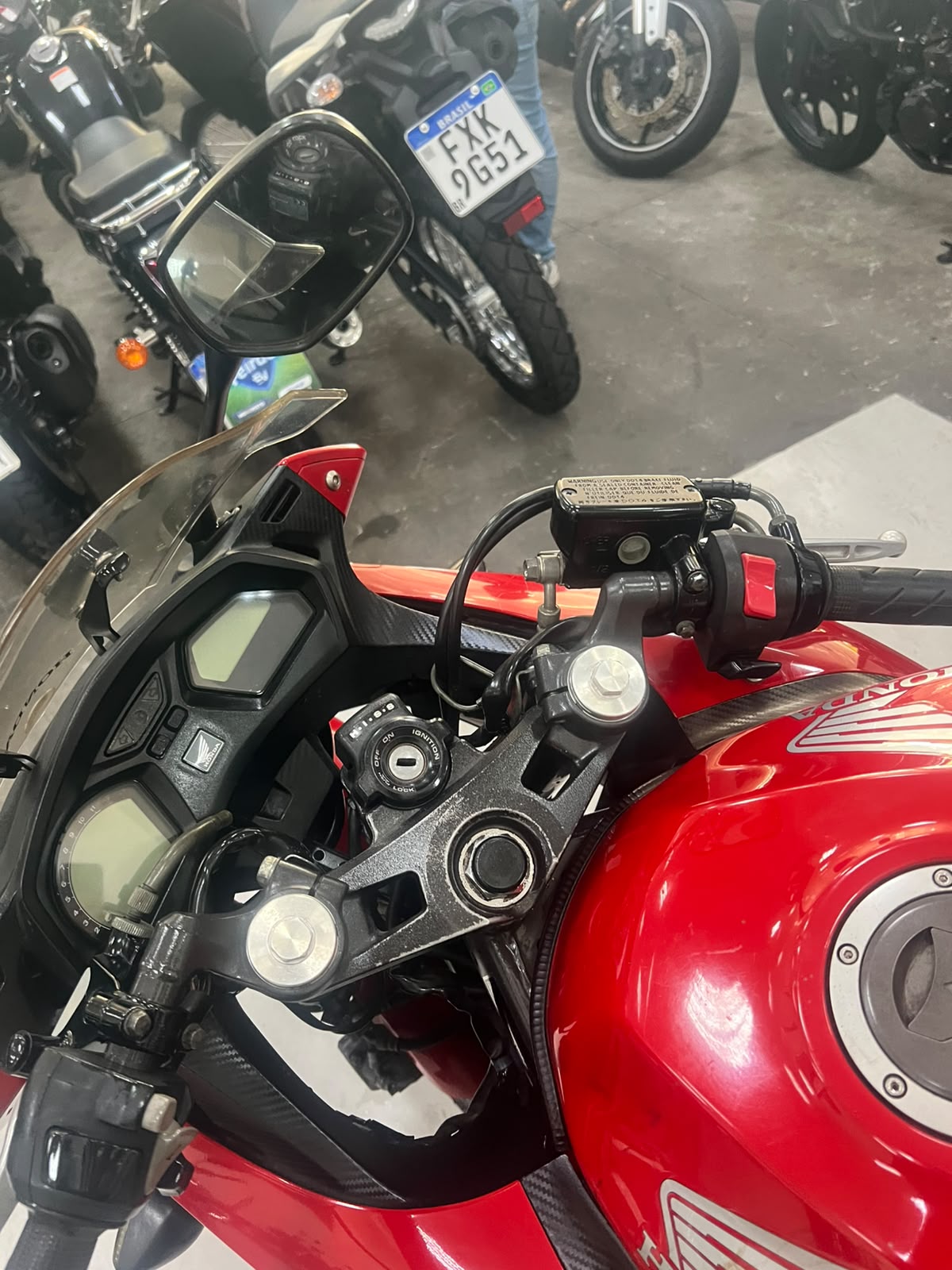 HONDA CBR 650F