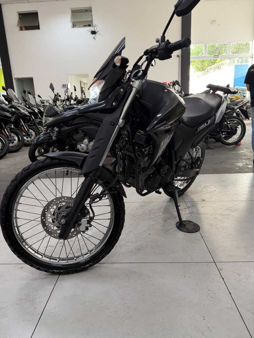 YAMAHA XTZ 250 LANDER CONNECTED
