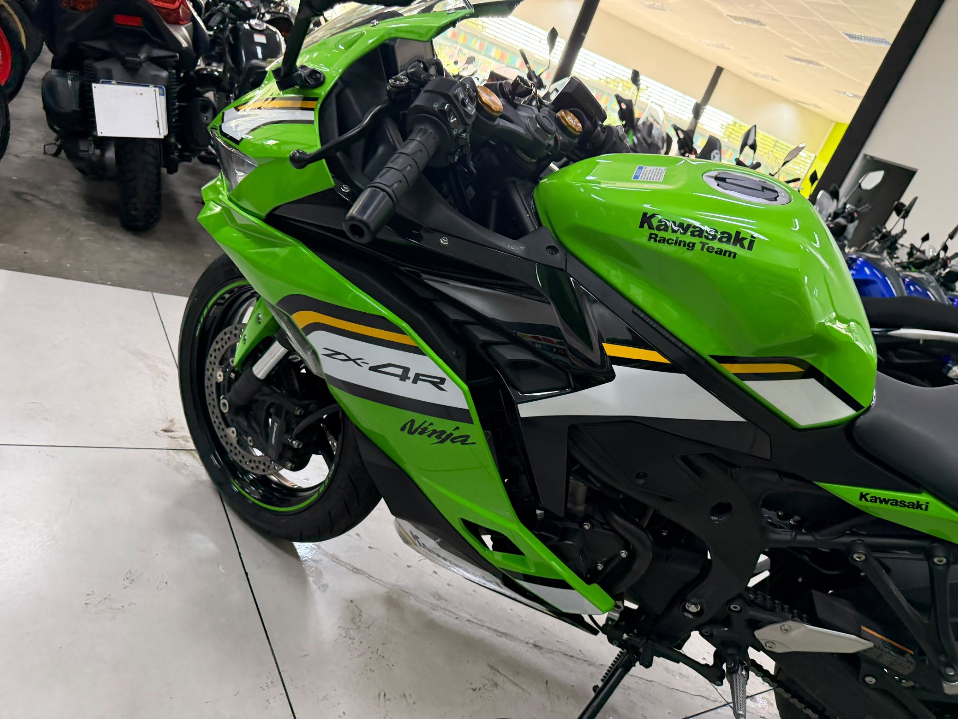 KAWASAKI NINJA ZX-4R