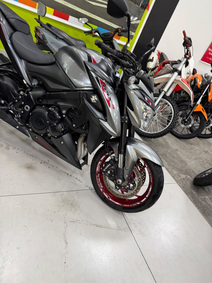 SUZUKI GSX S1000 ABS