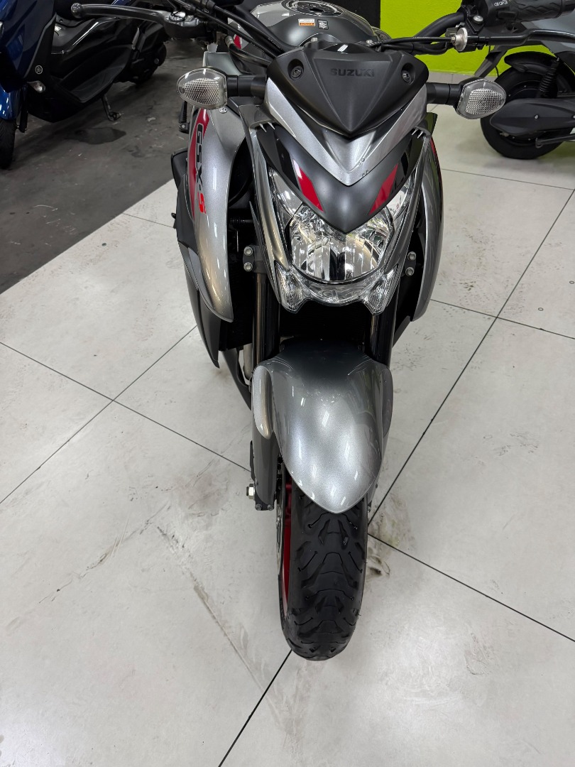 SUZUKI GSX S1000 ABS
