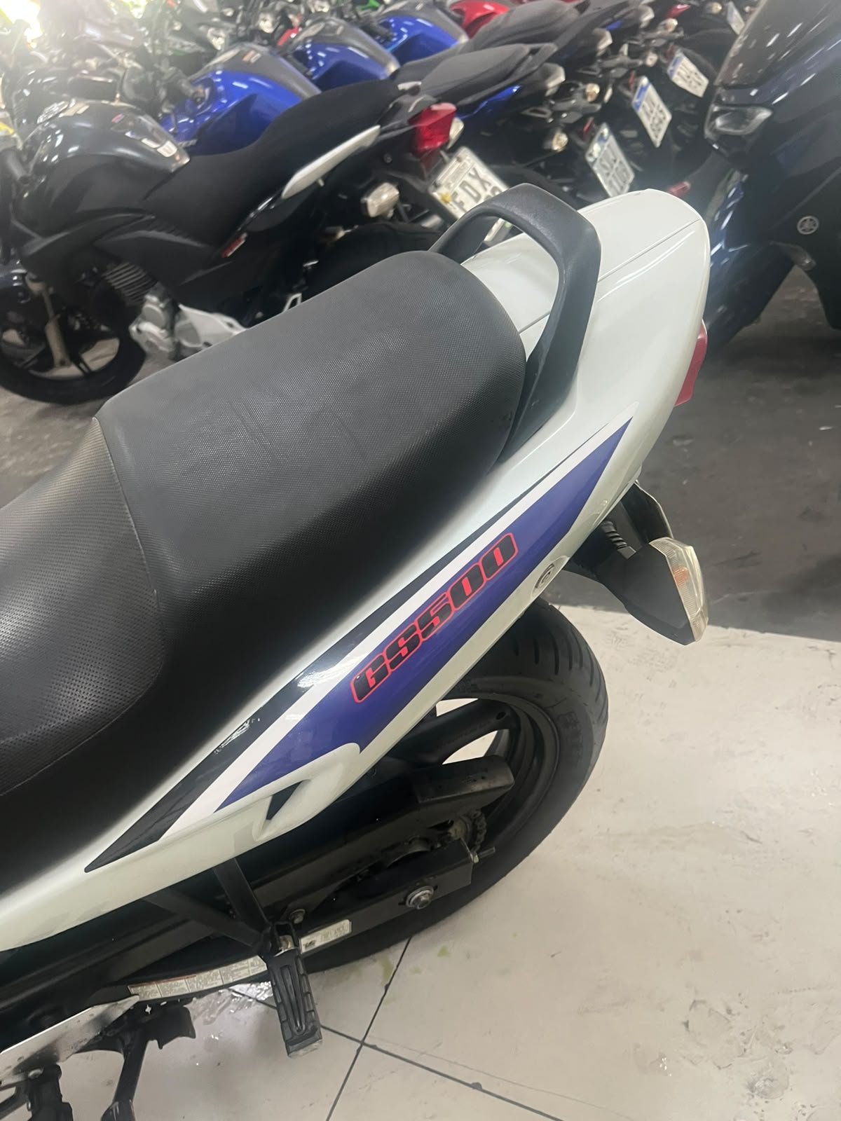 SUZUKI GS 500E