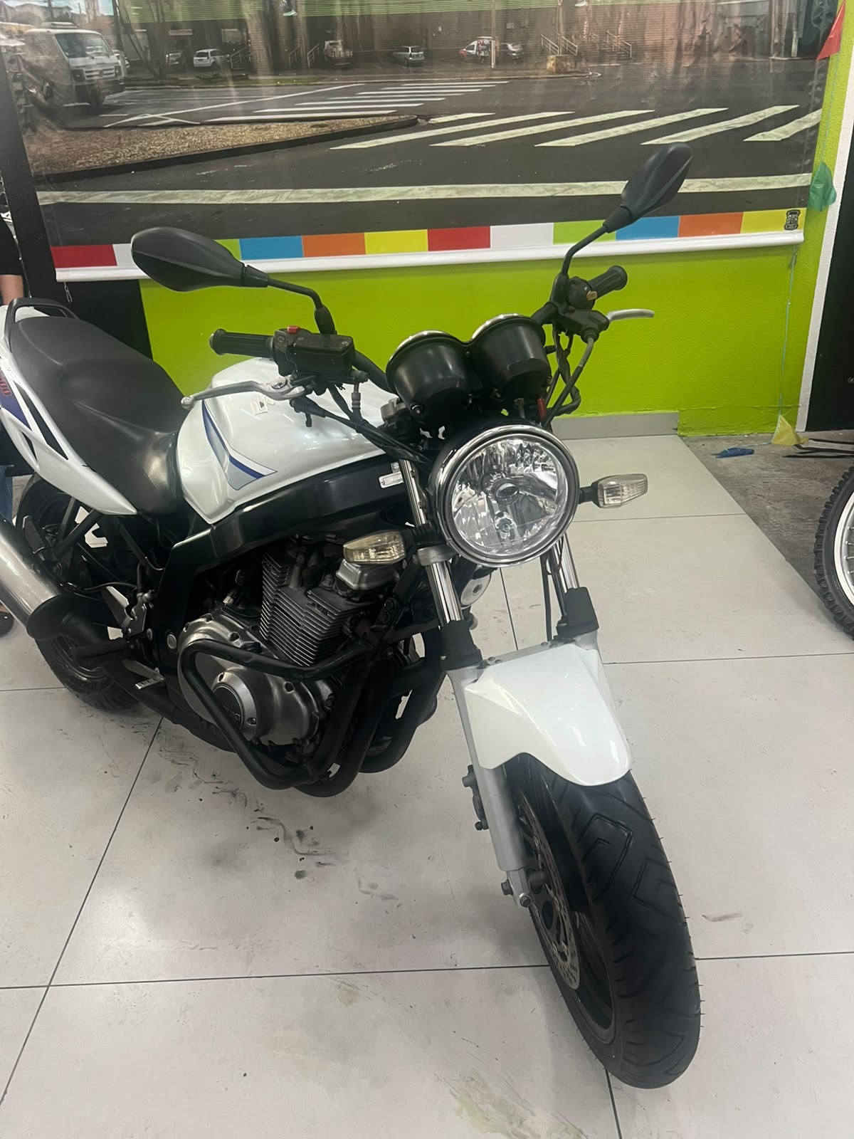 SUZUKI GS 500E