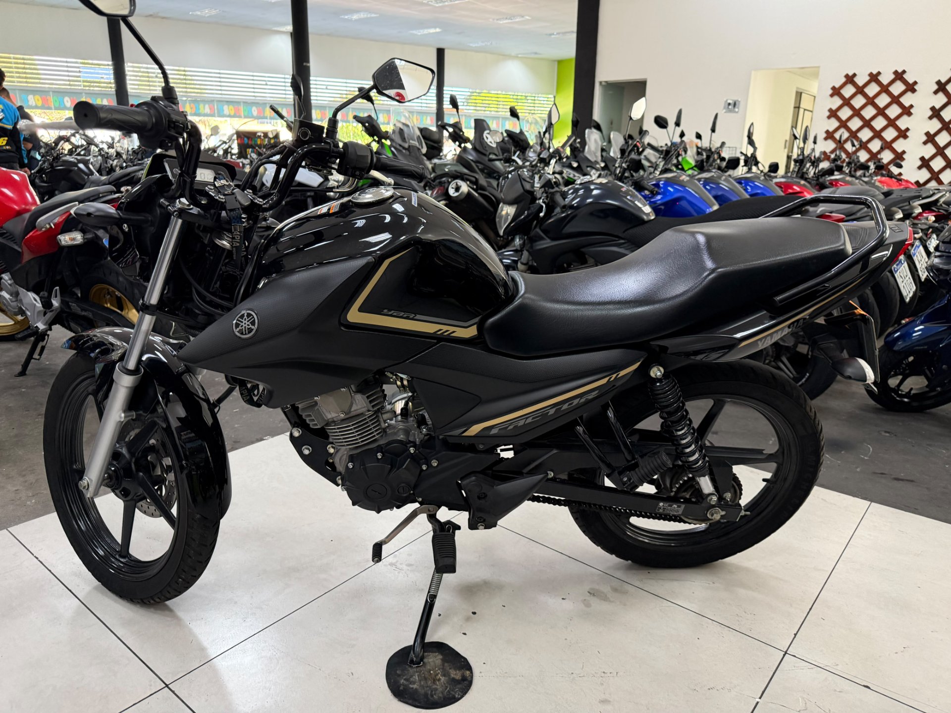 YAMAHA YBR 125 FACTOR ED