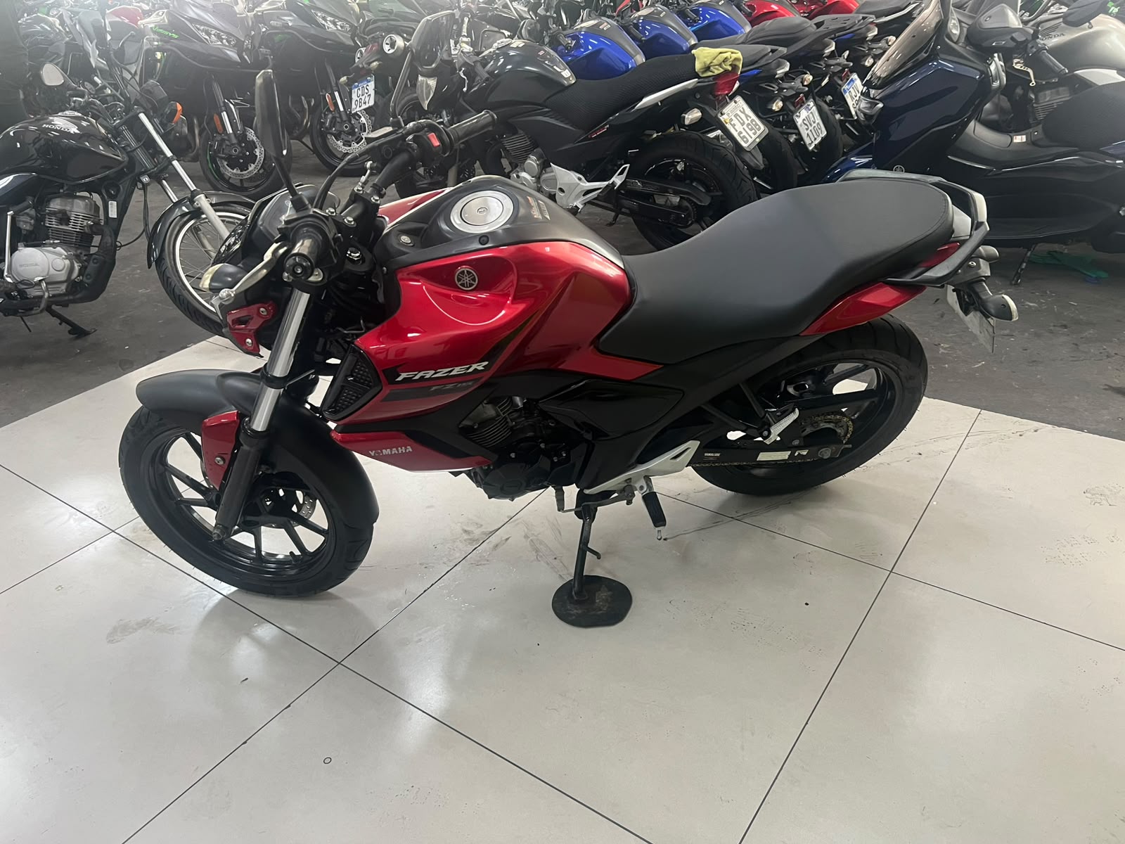 YAMAHA FZ15 FAZER ABS