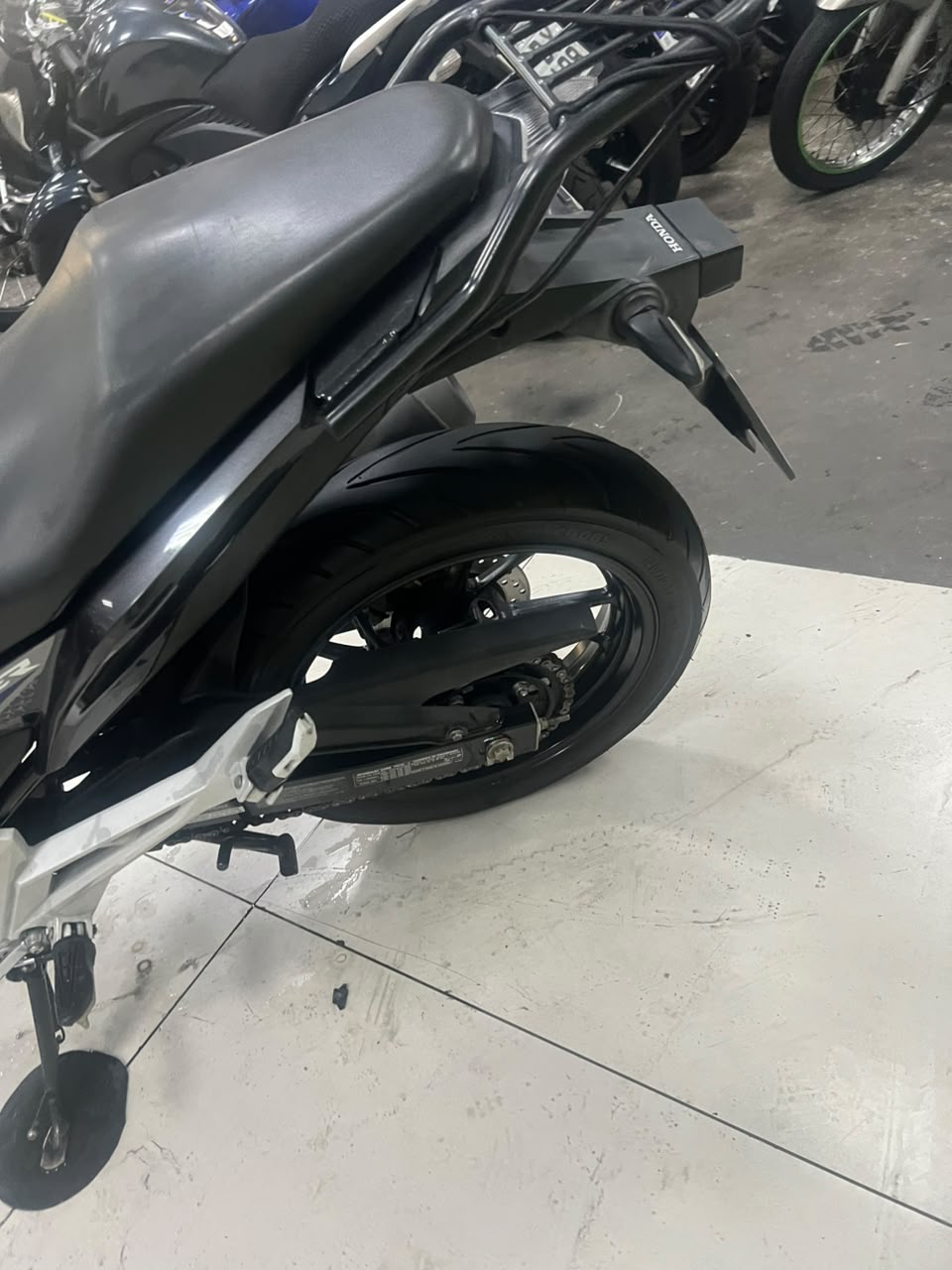 HONDA CB 250F TWISTER