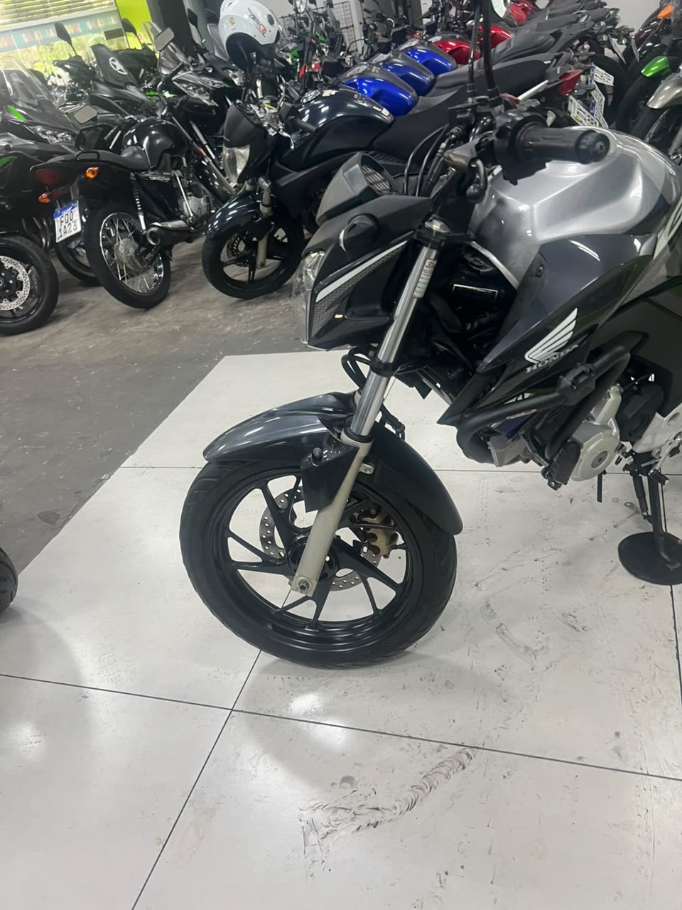 HONDA CB 250F TWISTER