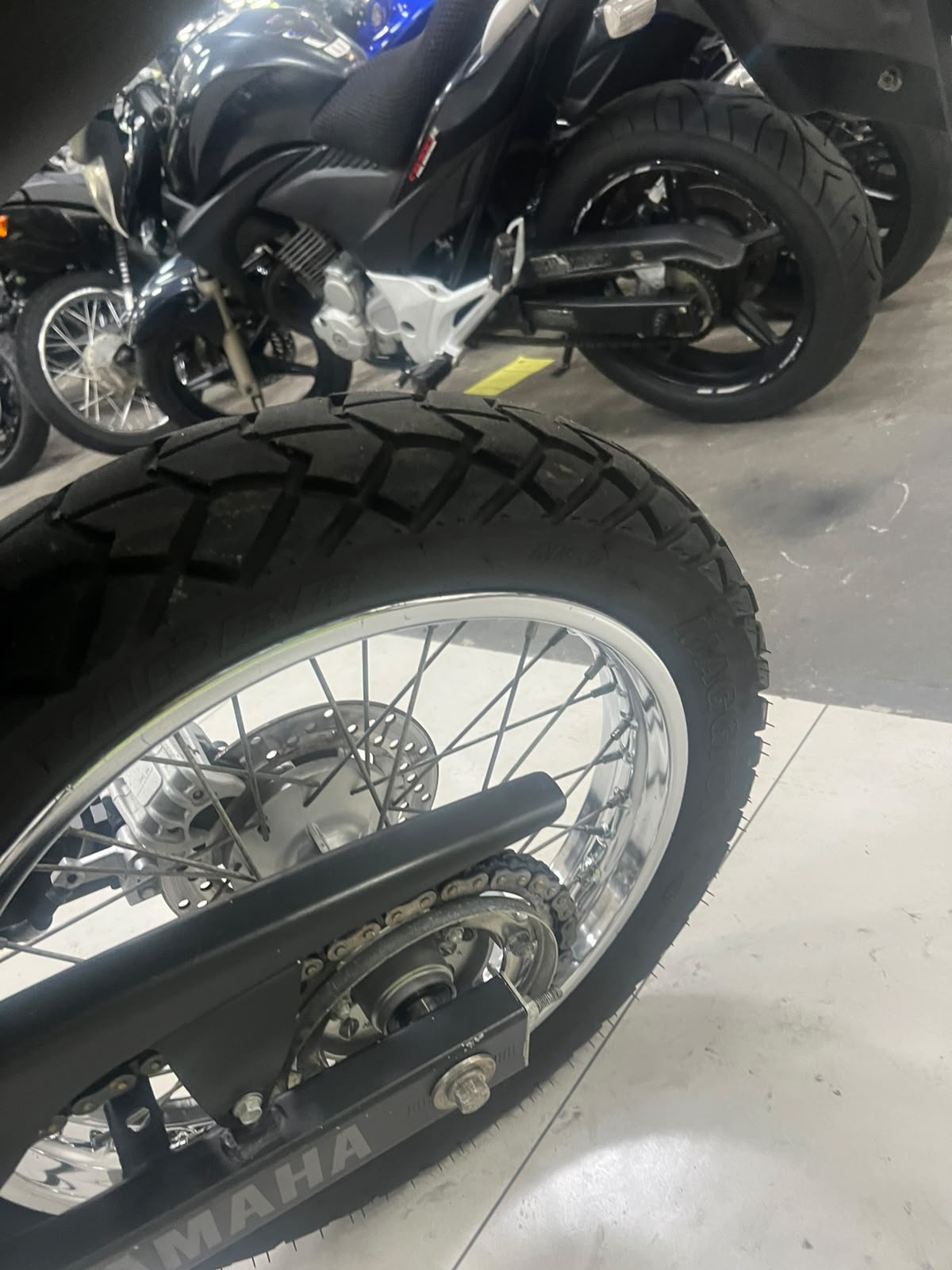YAMAHA XTZ 250 LANDER CONNECTED