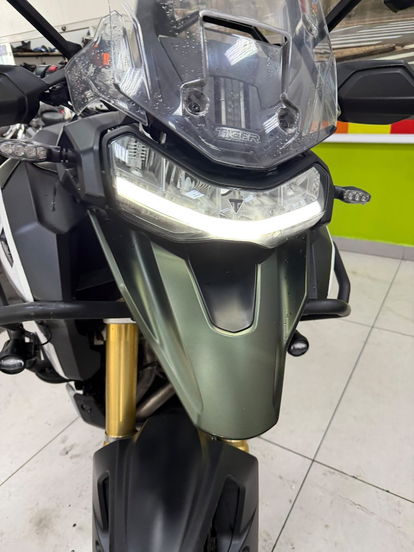 TRIUMPH TIGER 1200 RALLY EXPLORER