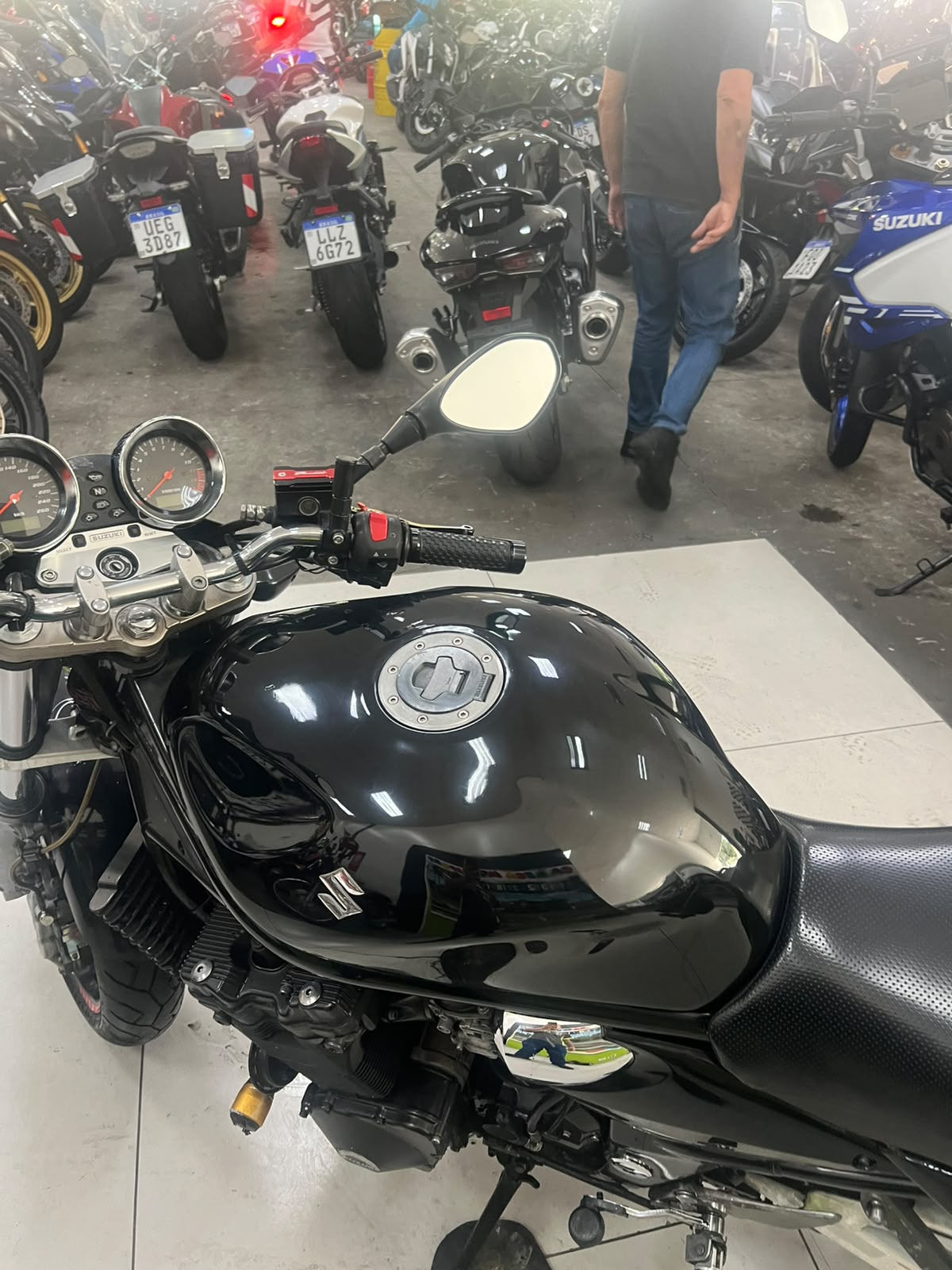 SUZUKI BANDIT N1200