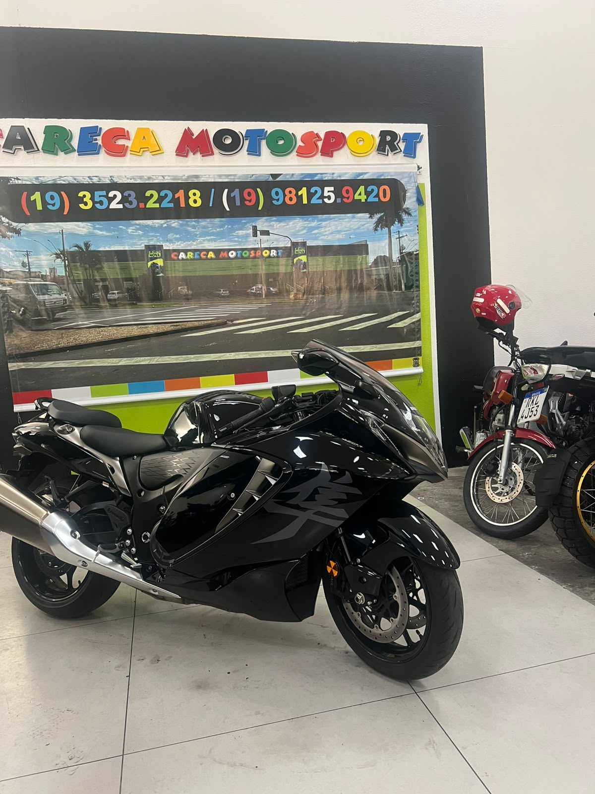 SUZUKI HAYABUSA GSX 1300RA