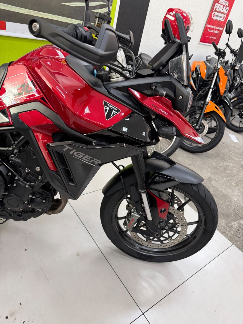 TRIUMPH TIGER 900 GT PRO