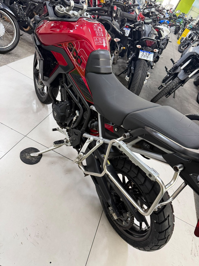 TRIUMPH TIGER 900 GT PRO
