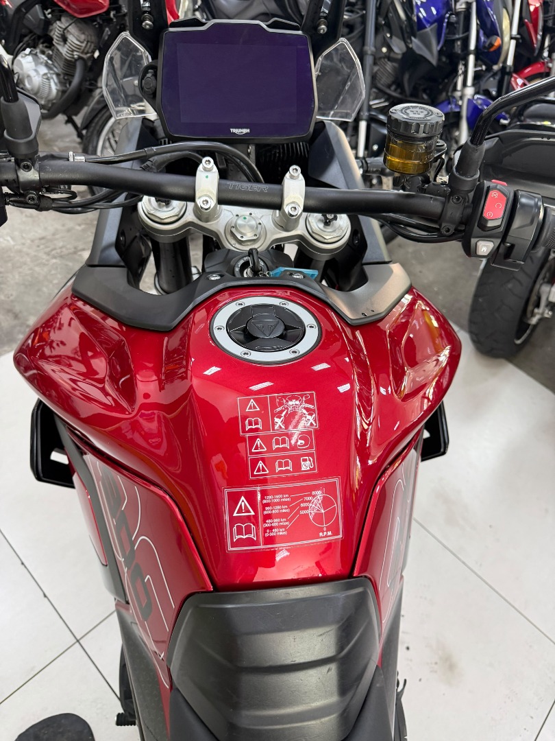 TRIUMPH TIGER 900 GT PRO
