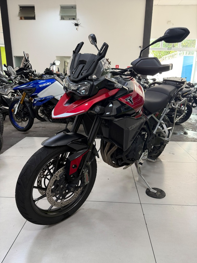 TRIUMPH TIGER 900 GT PRO