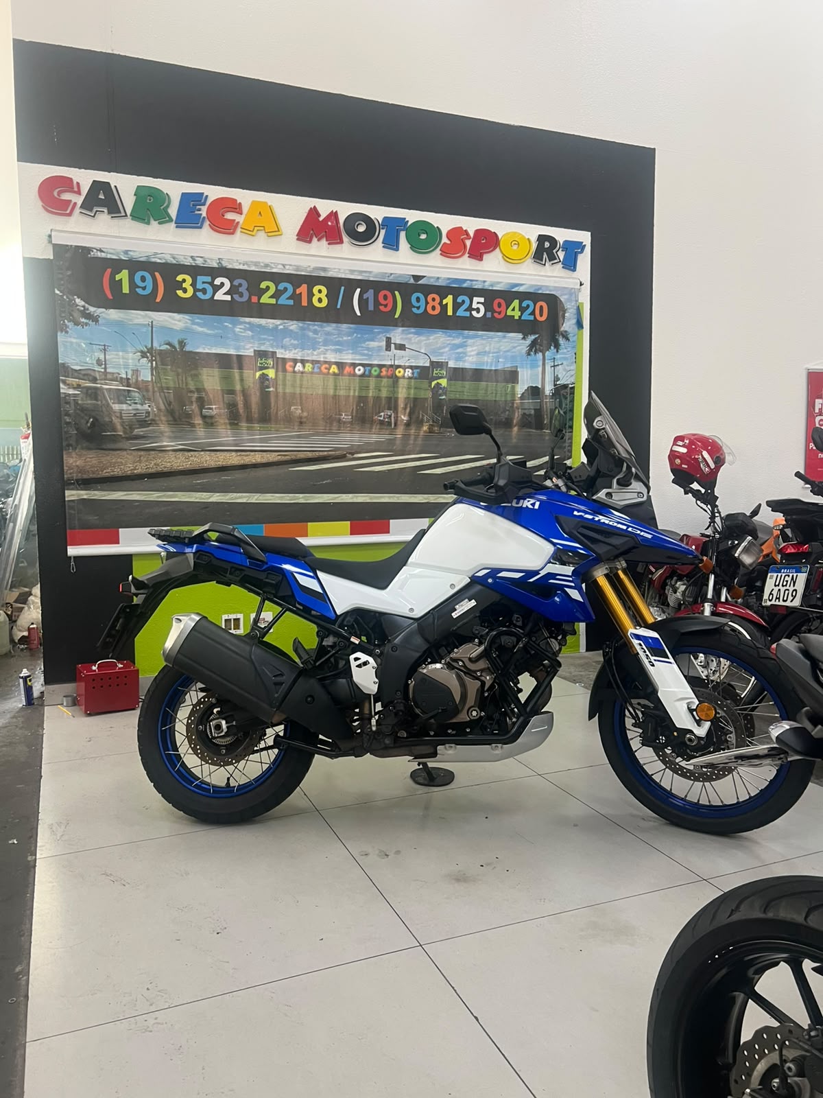 SUZUKI V STROM 1050