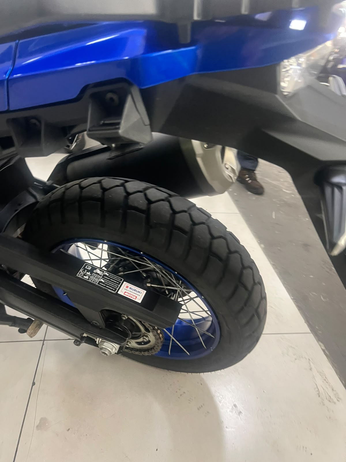 SUZUKI V STROM 1050