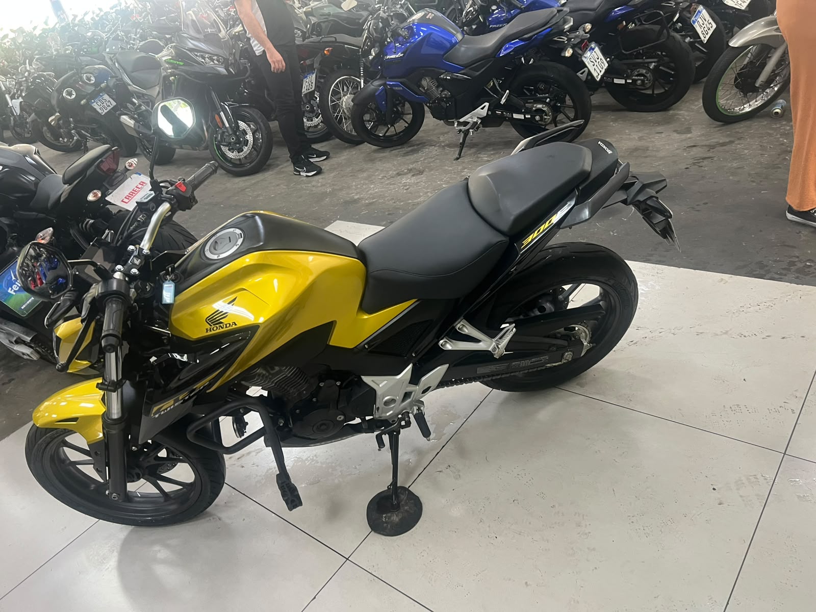 HONDA CB 300F TWISTER ABS