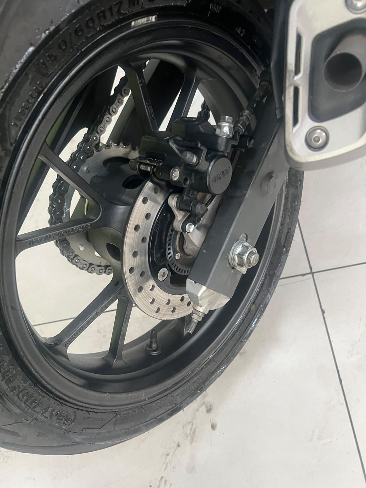 HONDA CB 300F TWISTER ABS