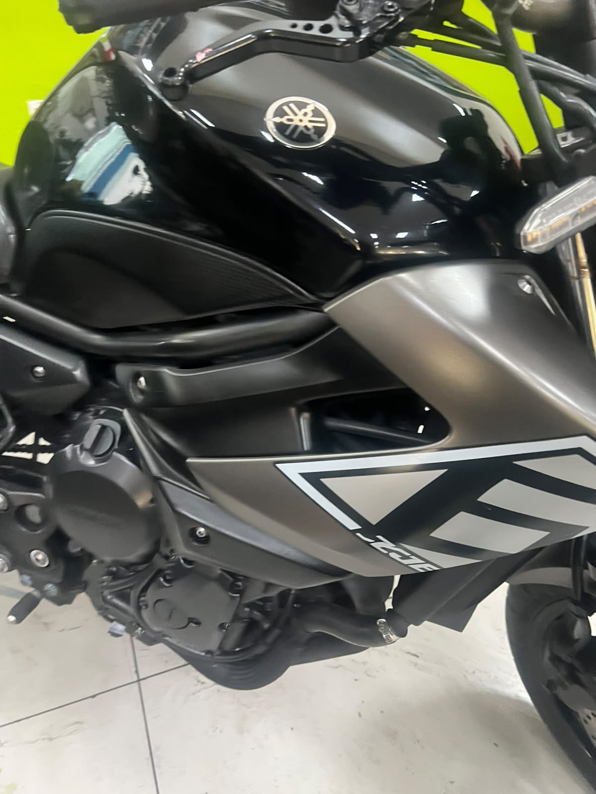 YAMAHA XJ6 F ABS