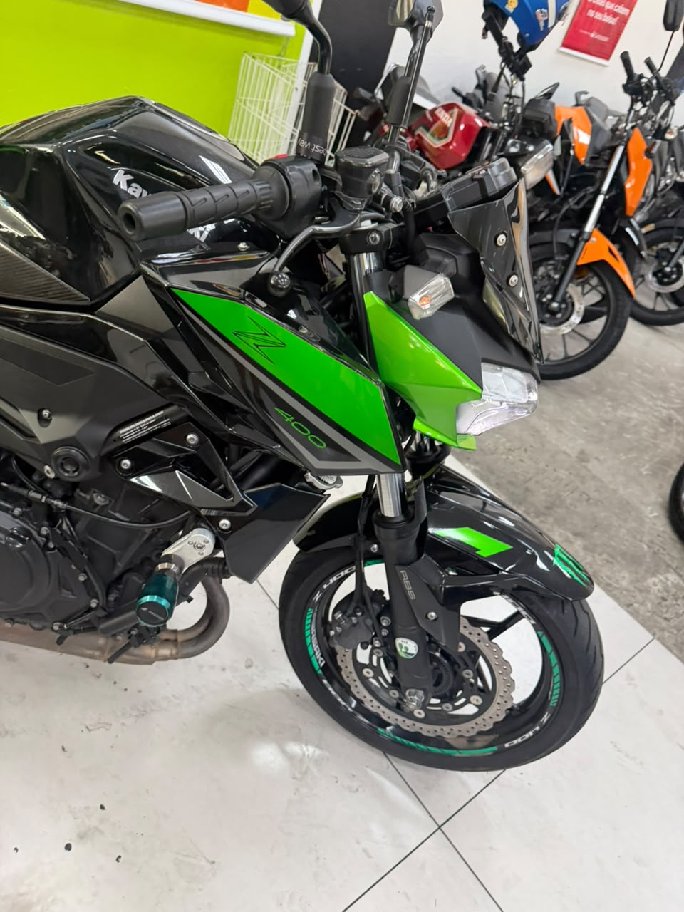KAWASAKI Z400