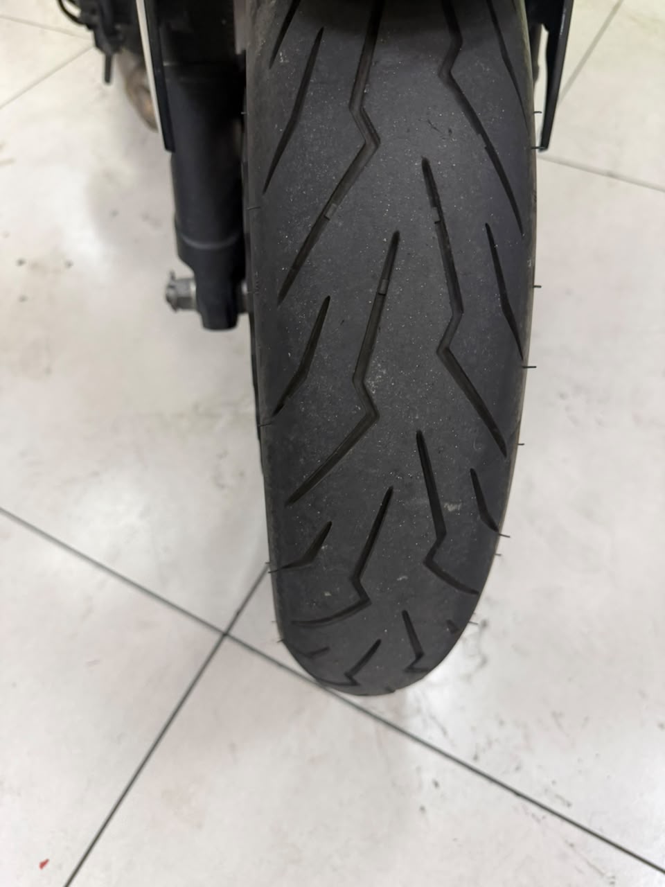 KAWASAKI Z400
