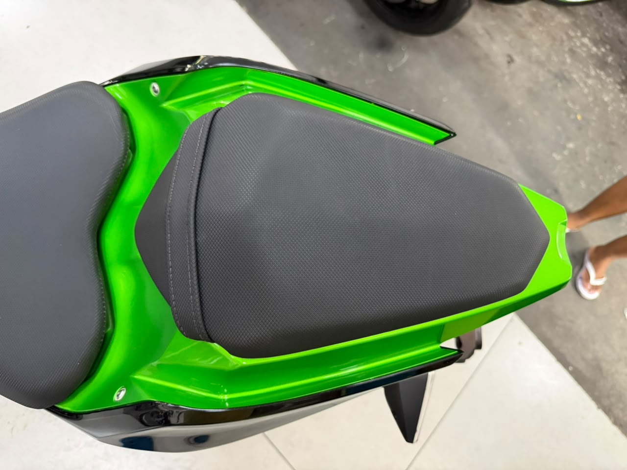 KAWASAKI Z400