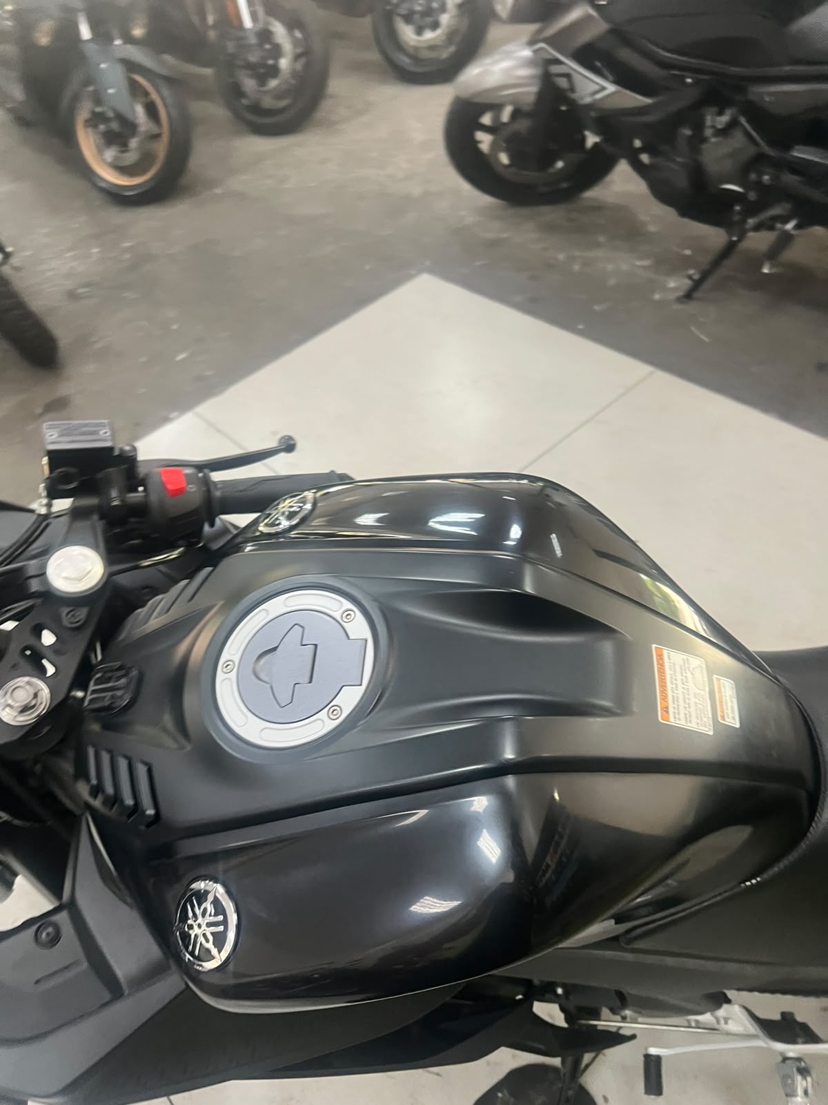 YAMAHA YZF R15